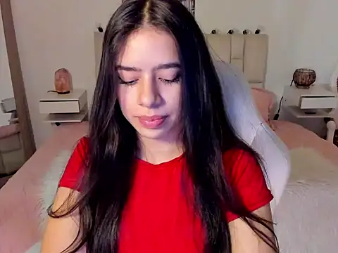 Snapshot of zoe_turnner_18 chatting on 10.23.25 zoe turnner 18 online show from 10.23.25