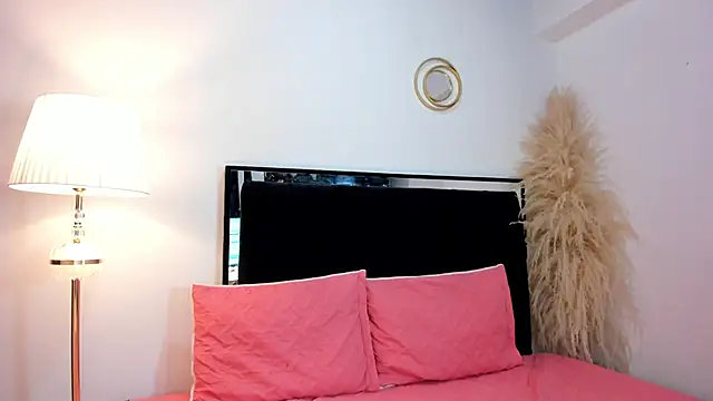 lilithTeen1  online show from 03.03.26