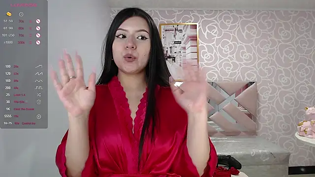 Snapshot of Gia_ch chatting on 02.08.25 Gia ch online show from 02.08.25