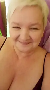 Snapshot of ForgetMeNot50 chatting on 12.08.24 ForgetMeNot50 online show from 12.08.24