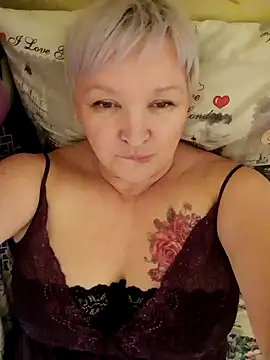 Snapshot of ForgetMeNot50 chatting on 01.02.25 ForgetMeNot50 online show from 01.02.25