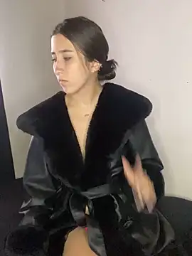 Snapshot of _Luuna chatting on 03.15.25 Luuna online show from 03.15.25