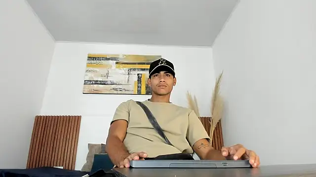 zander 2120 online show from 02.21.26