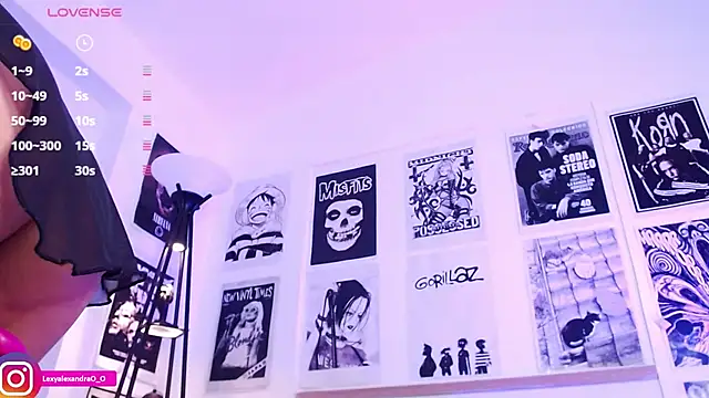 Lexyjoycce online show from 02.20.25
