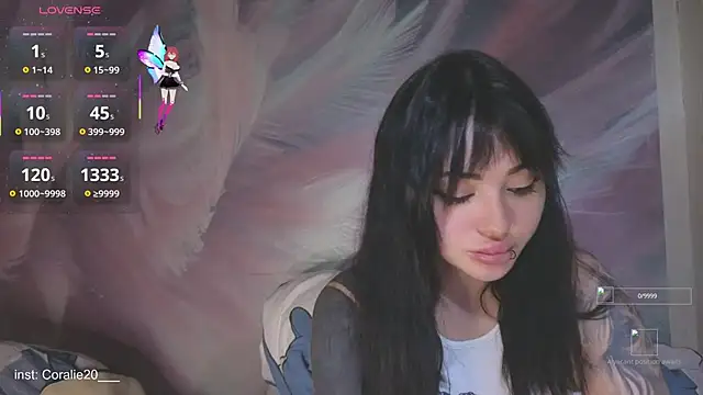 Snapshot of Coralie20_ chatting on 10.15.25 Coralie20 online show from 10.15.25