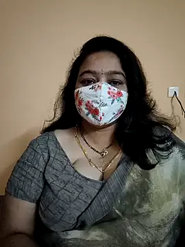 Snapshot of neelu-hoty chatting on 12.27.24 neelu-hoty online show from 12.27.24