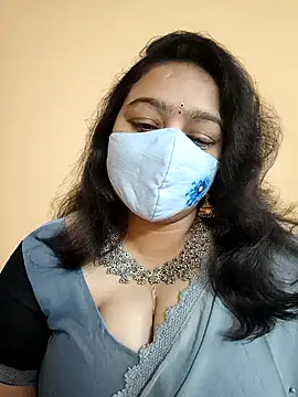 Snapshot of neelu-hoty chatting on 12.28.24 neelu-hoty online show from 12.28.24