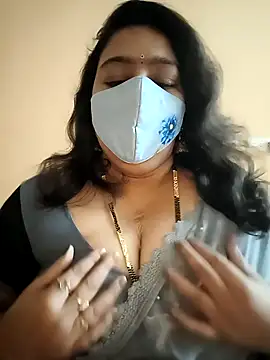 Snapshot of neelu-hoty chatting on 12.28.24 neelu-hoty online show from 12.28.24