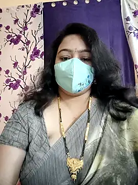 Snapshot of neelu-hoty chatting on 01.04.25 neelu-hoty online show from 01.04.25