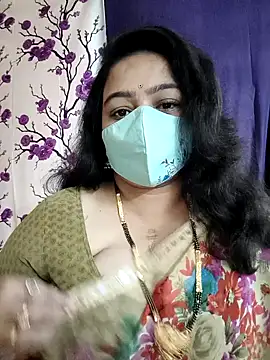 Snapshot of neelu-hoty chatting on 01.04.25 neelu-hoty online show from 01.04.25