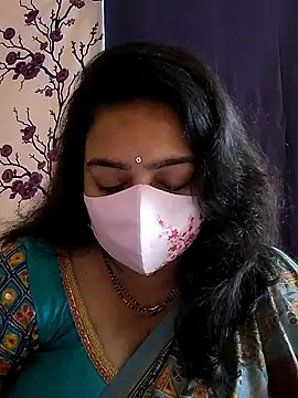 Snapshot of neelu-hoty chatting on 01.08.25 neelu-hoty online show from 01.08.25