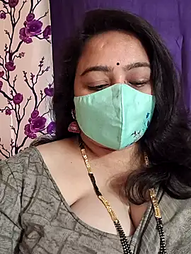 Snapshot of neelu-hoty chatting on 01.10.25 neelu-hoty online show from 01.10.25