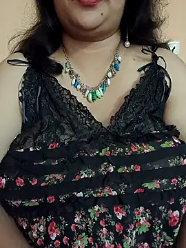 Snapshot of neelu-hoty chatting on 01.25.25 neelu-hoty online show from 01.25.25