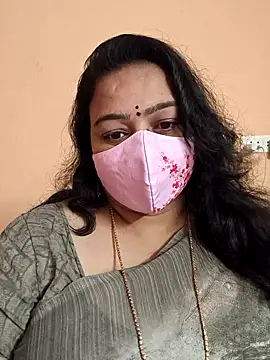 Snapshot of neelu-hoty chatting on 02.06.25 neelu-hoty online show from 02.06.25