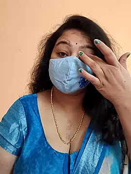 Snapshot of neelu-hoty chatting on 02.12.25 neelu-hoty online show from 02.12.25