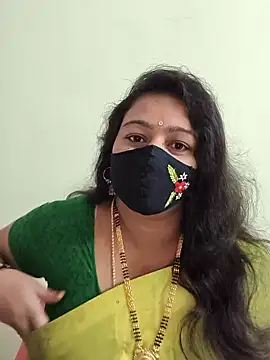 Snapshot of neelu-hoty chatting on 10.07.25 neelu-hoty online show from 10.07.25