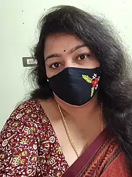 Snapshot of neelu-hoty chatting on 11.02.25 neelu-hoty online show from 11.02.25