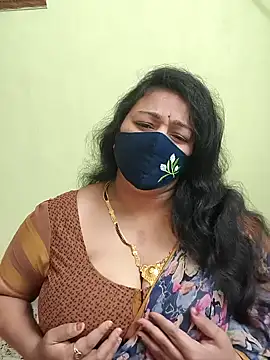 neelu-hoty online show from 04.16.26