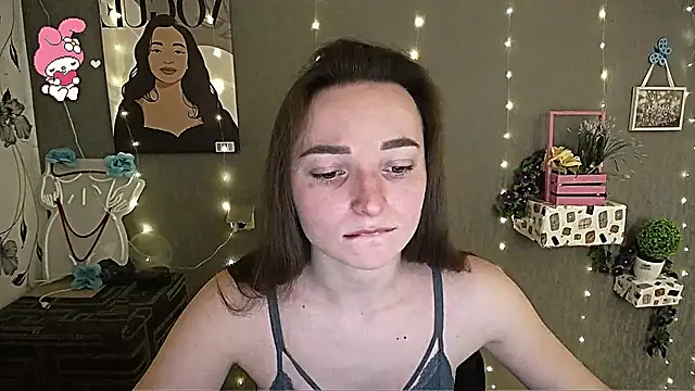  Barbie Kiss  online show from 02.04.25