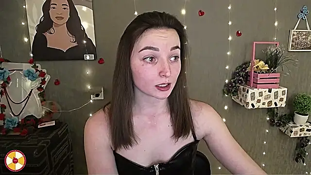  Barbie Kiss  online show from 02.23.25