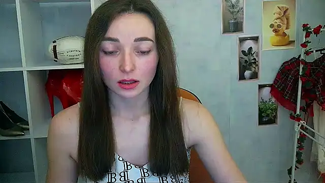  Barbie Kiss  online show from 01.16.26