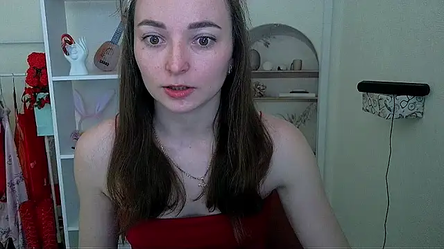  Barbie Kiss  online show from 05.22.26