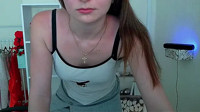  Barbie Kiss  online show from 06.09.26