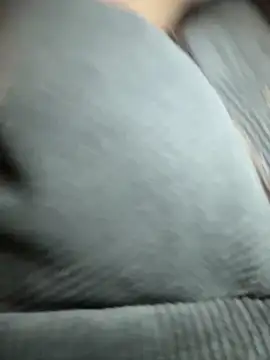 Snapshot of Asian_Asami chatting on 12.31.24 Asian Asami online show from 12.31.24