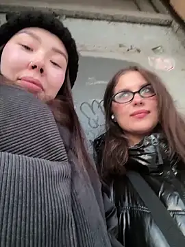 Snapshot of Asian_Asami chatting on 01.04.25 Asian Asami online show from 01.04.25