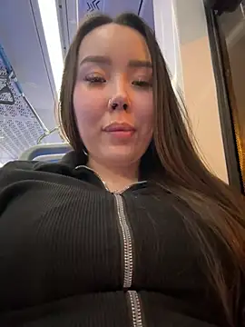 Snapshot of Asian_Asami chatting on 03.04.25 Asian Asami online show from 03.04.25