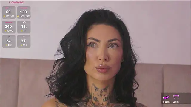 angelinaRae online show from 10.19.25