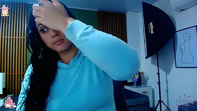 Snapshot of dahiana_spark chatting on 02.24.25 dahiana spark online show from 02.24.25