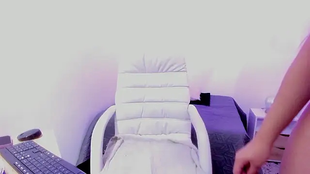  Danaa online show from 12.04.24