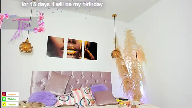 Snapshot of alanavega11 chatting on 11.14.25 alanavega11 online show from 11.14.25