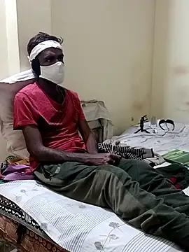 Snapshot of Chocolate_stud10 chatting on 02.10.26 Chocolate stud10 online show from 02.10.26