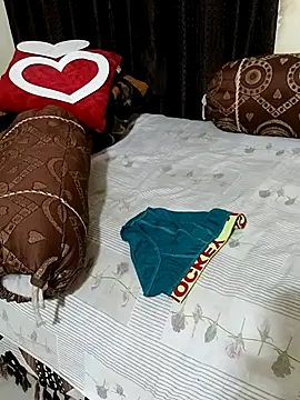 Snapshot of Chocolate_stud10 chatting on 02.14.26 Chocolate stud10 online show from 02.14.26