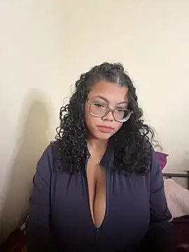 Snapshot of kelsmx chatting on 12.28.24 kelsmx online show from 12.28.24