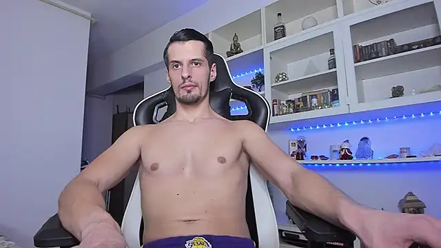 Snapshot of ToddClaytonn chatting on 01.19.25 ToddClaytonn online show from 01.19.25