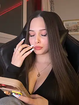 EricaWalls online show from 02.07.26