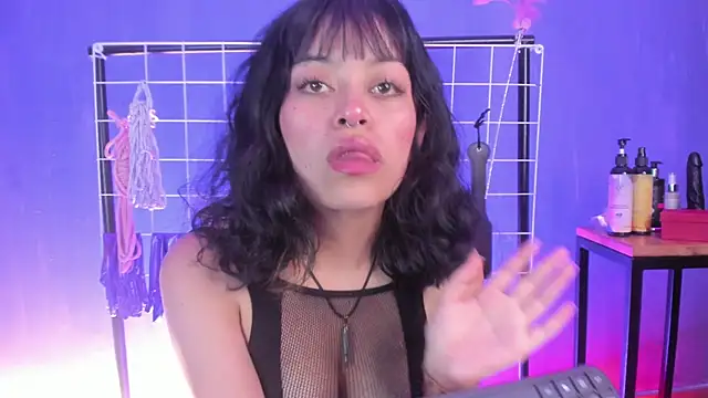 vanelope11 online show from 02.20.25