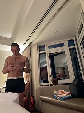 PeytonJohnn online show from 10.06.25