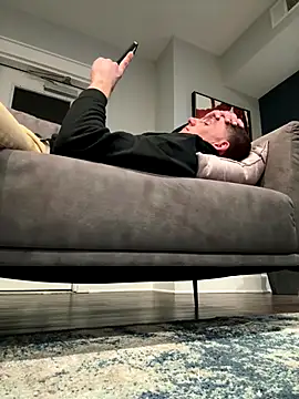 PeytonJohnn online show from 10.20.25