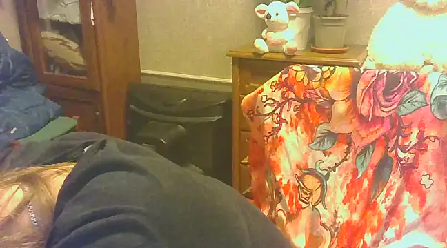 Manulyonok51 online show from 02.24.25