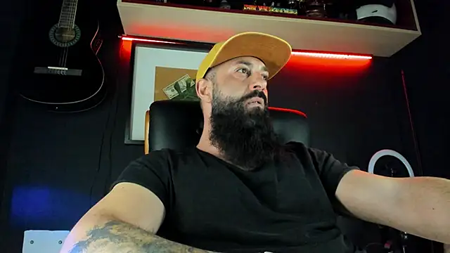 axxelrich  online show from 01.26.25