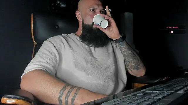 axxelrich  online show from 09.13.25