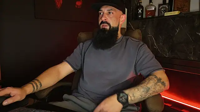 axxelrich  online show from 11.24.25