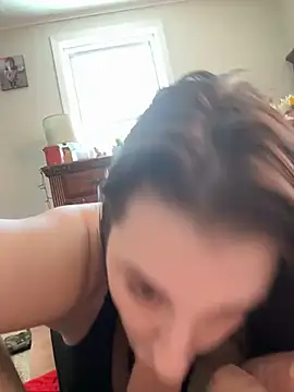 Snapshot of menaceswife chatting on 12.06.24 menaceswife online show from 12.06.24