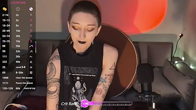 lovelylucyy online show from 02.18.25