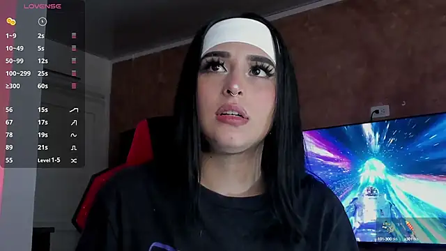 Charlotte greys online show from 12.07.24