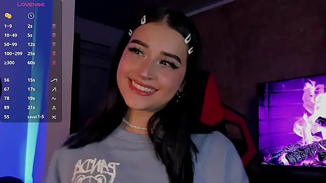 Charlotte greys online show from 01.07.25